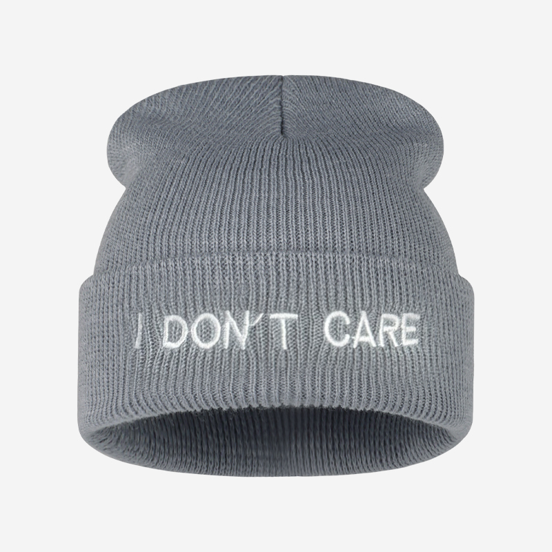 I DON'T CARE Text Knit Cuffed  - Beanie Cuffed Knit recension och pris