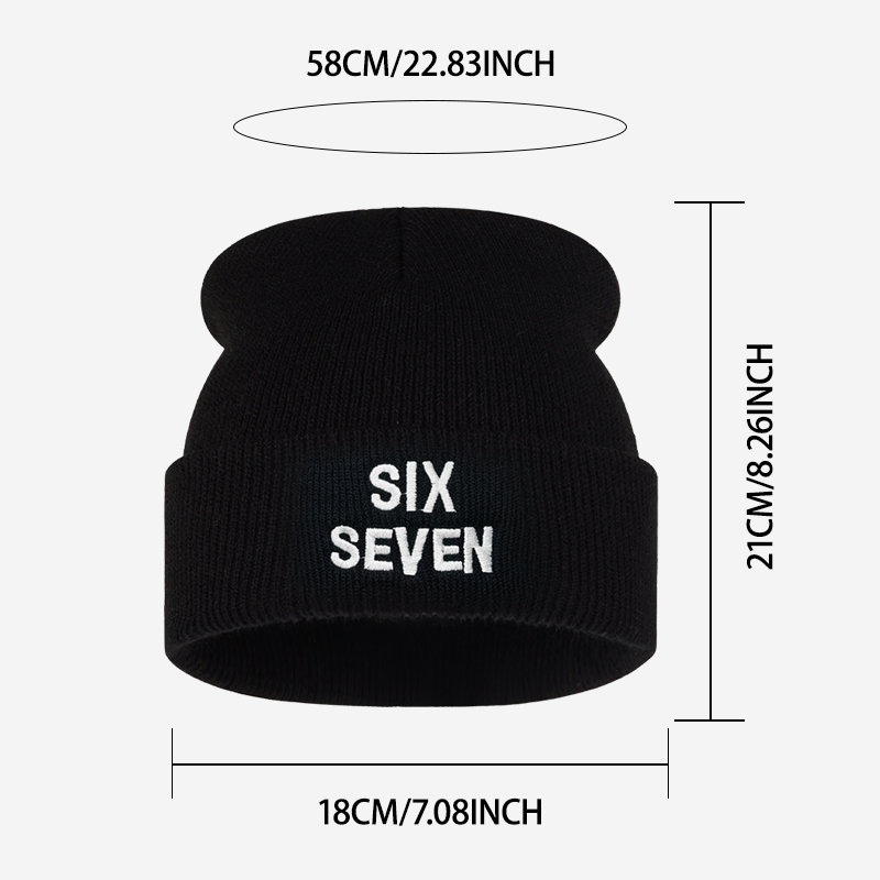 SIX SEVEN Letter Embroidered K - Beanie Cuffed Knit recension och pris